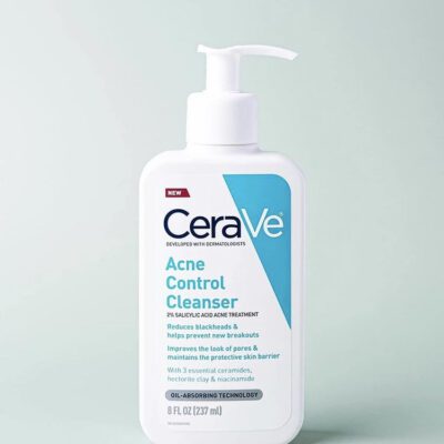 Cerave Acne Control Cleanser is formulated with 2% Salicylic Acid and purifying clay for oil control