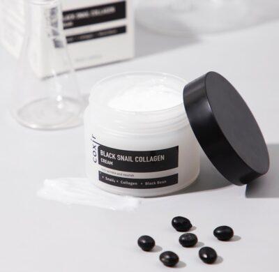 This cream contains Snail extract and Collagen to restore the elasticity of your skin, leaving your skin hydrated.