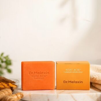 Dr.Melaxin Kojic Acid Turmeric Serum Soap